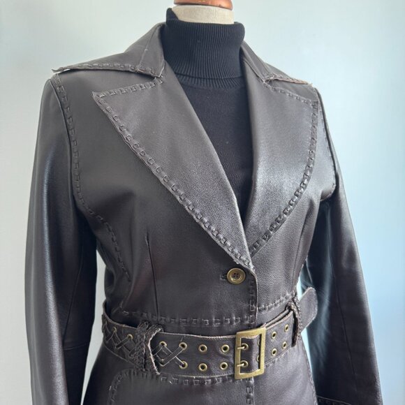 Nylon by Dex - Long Brown Leather Coat with Belt - Picture 2 of 15